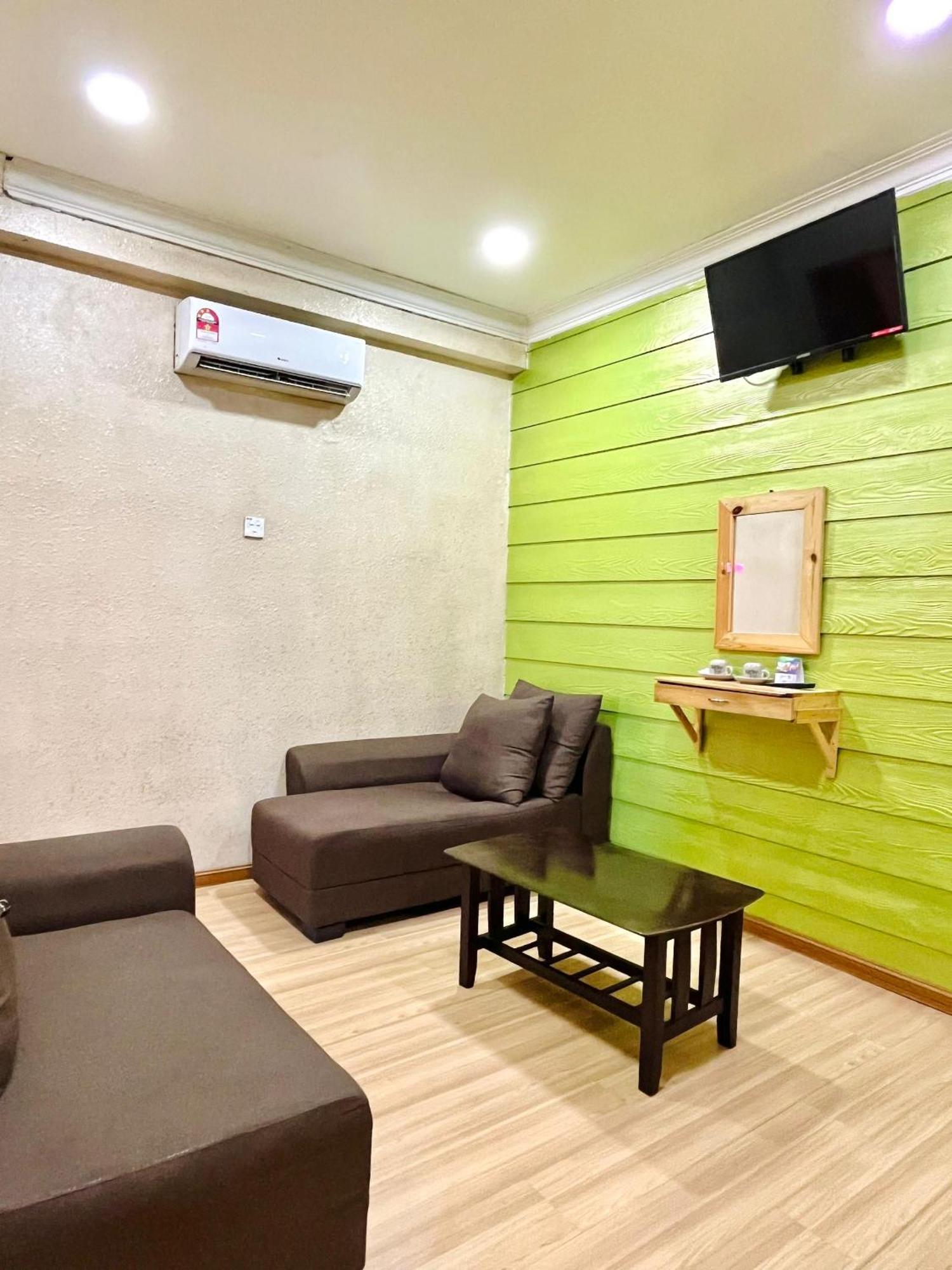 Suza Hostel Tumpat ภายนอก รูปภาพ